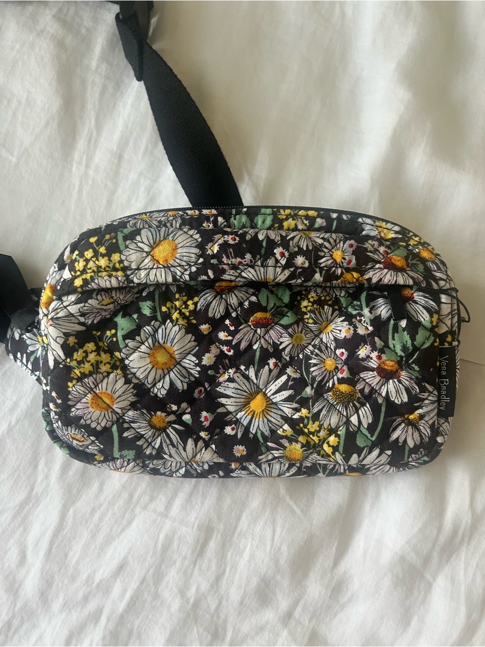 NWT Vera Bradley Mini Belt Bag in Cotton Daisies - Picture 2 of 6